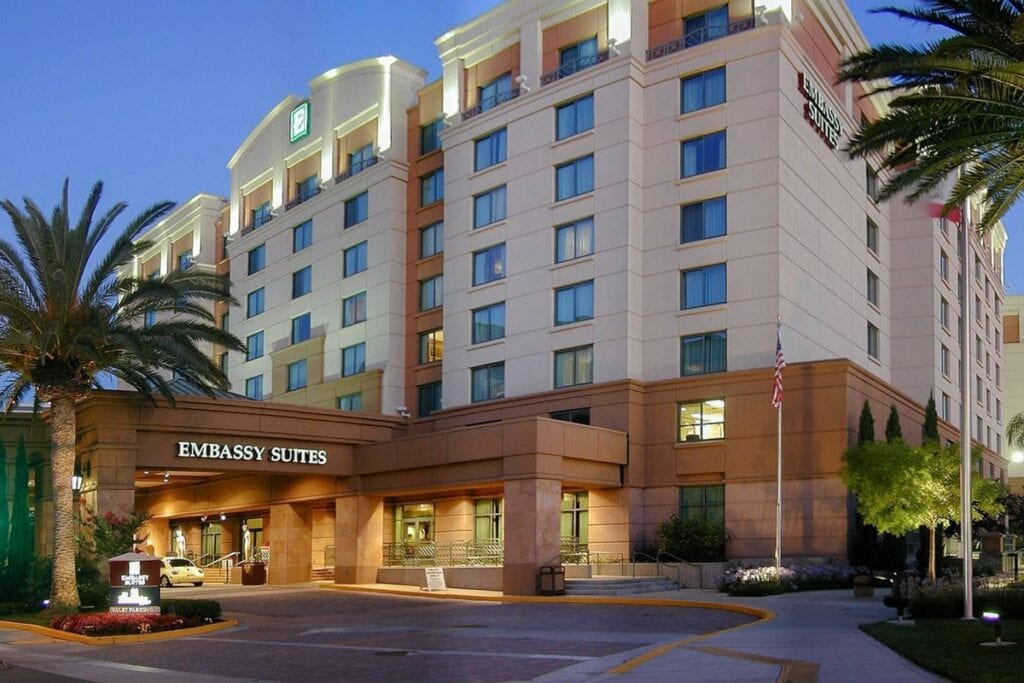 Best Boutique Hotels in Sacramento, California: Embassy Suites by Hilton Sacramento Riverfront Promenade