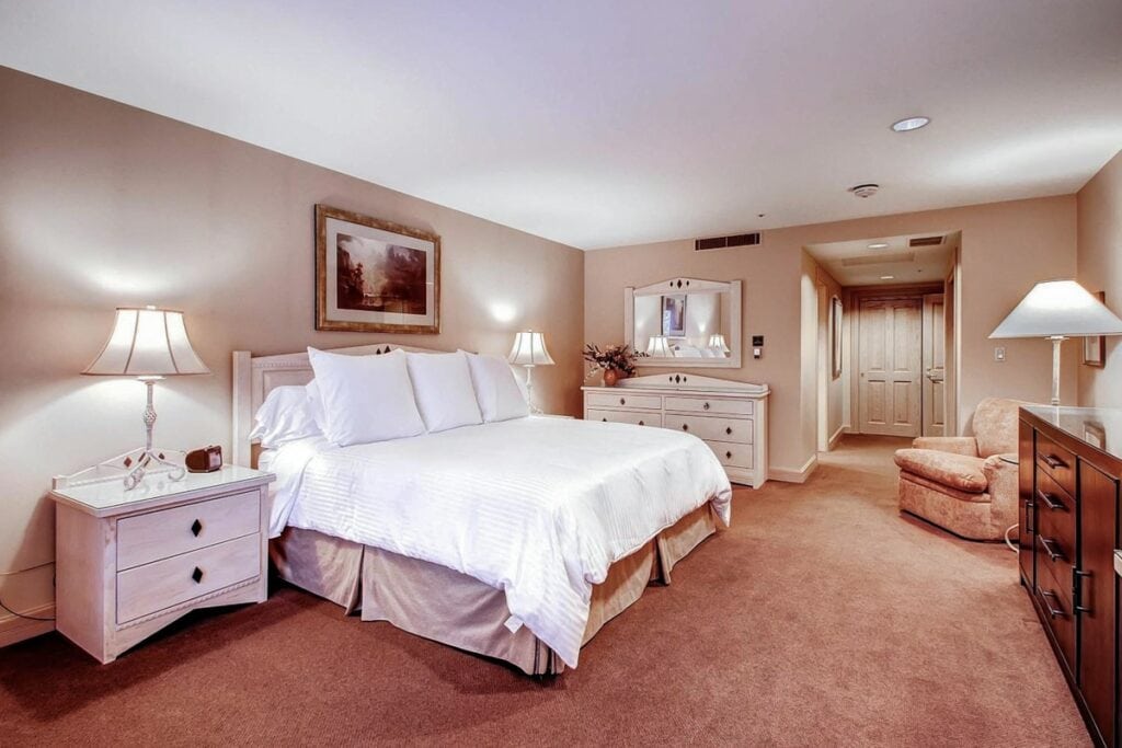 Best Hotels in Vail Colorado: The Galatyn Lodge